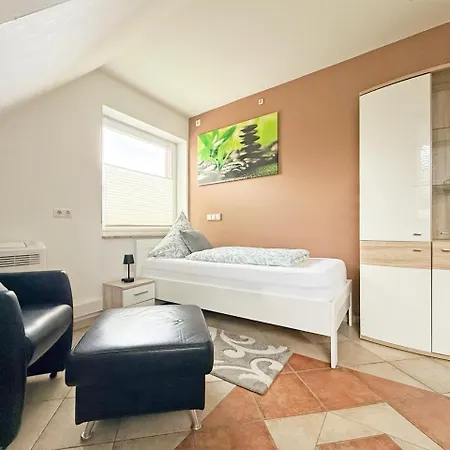 Am Berg Und Apartamento Stemwede